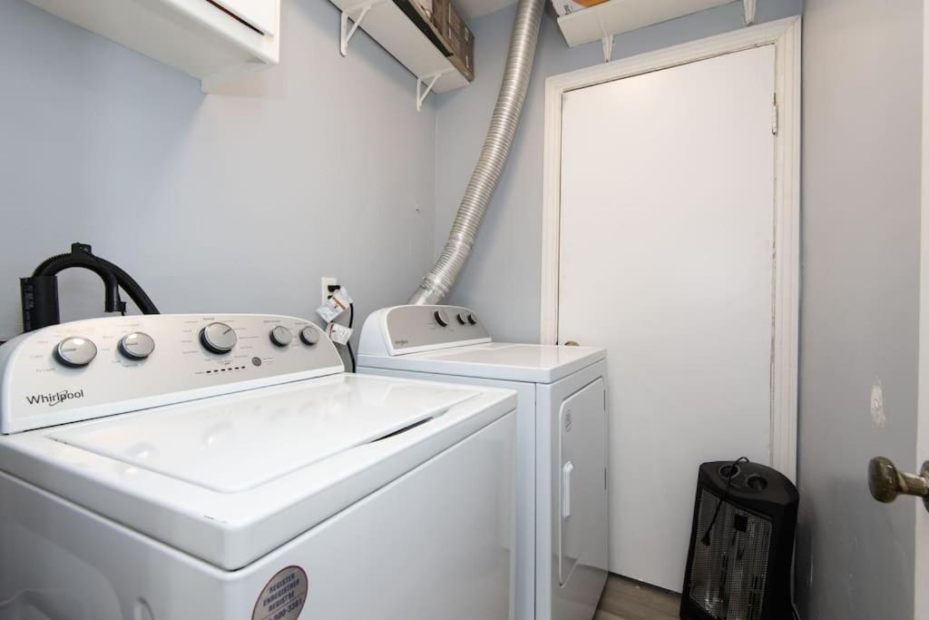 Lovely 3bedroom With Free Parking On Premise Appartement *